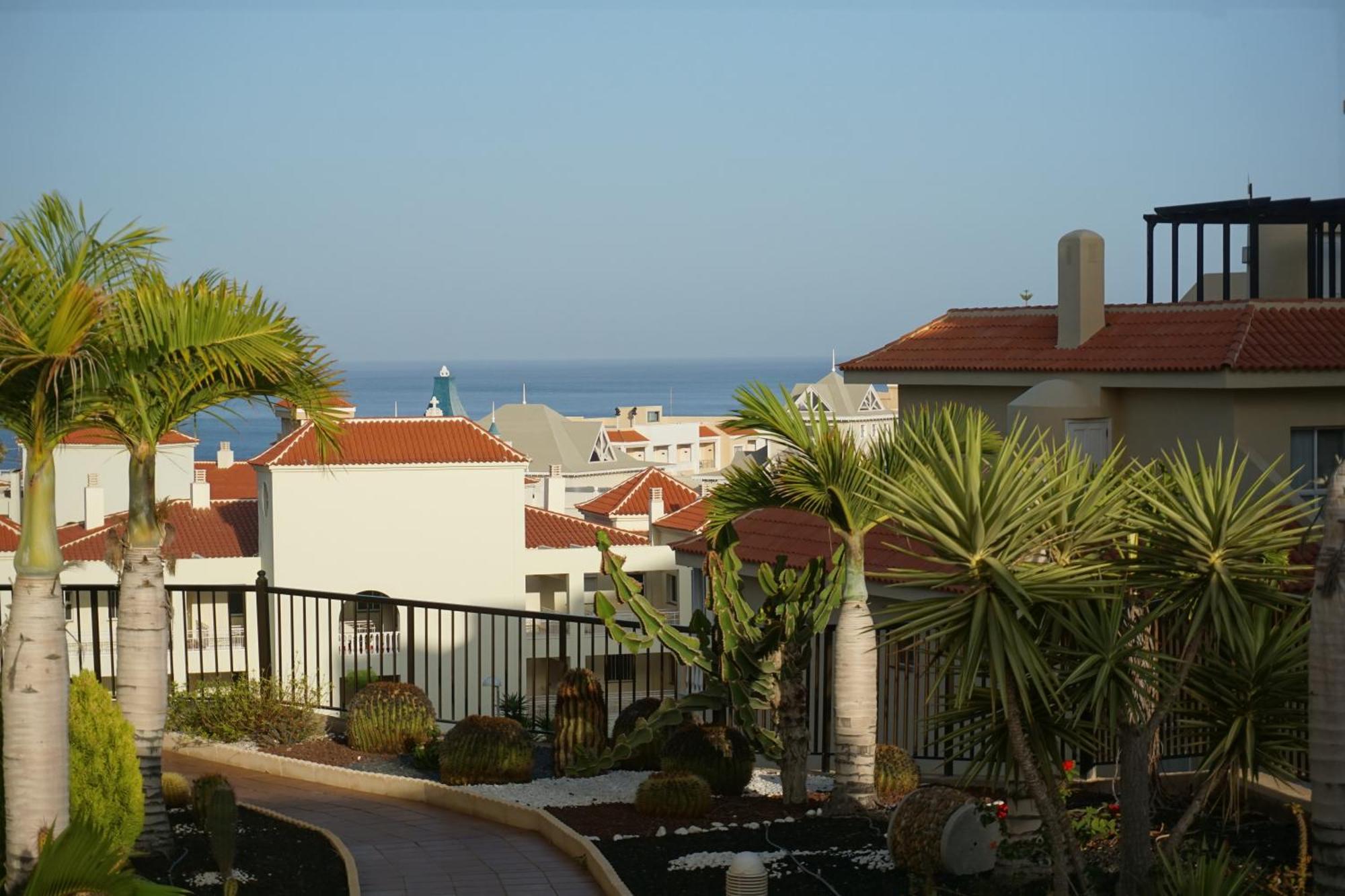 Golf Del Sur Apartment - Magnificent Panorama Of The Ocean, El Teide, And Montana Roja San Miguel de Abona Luaran gambar
